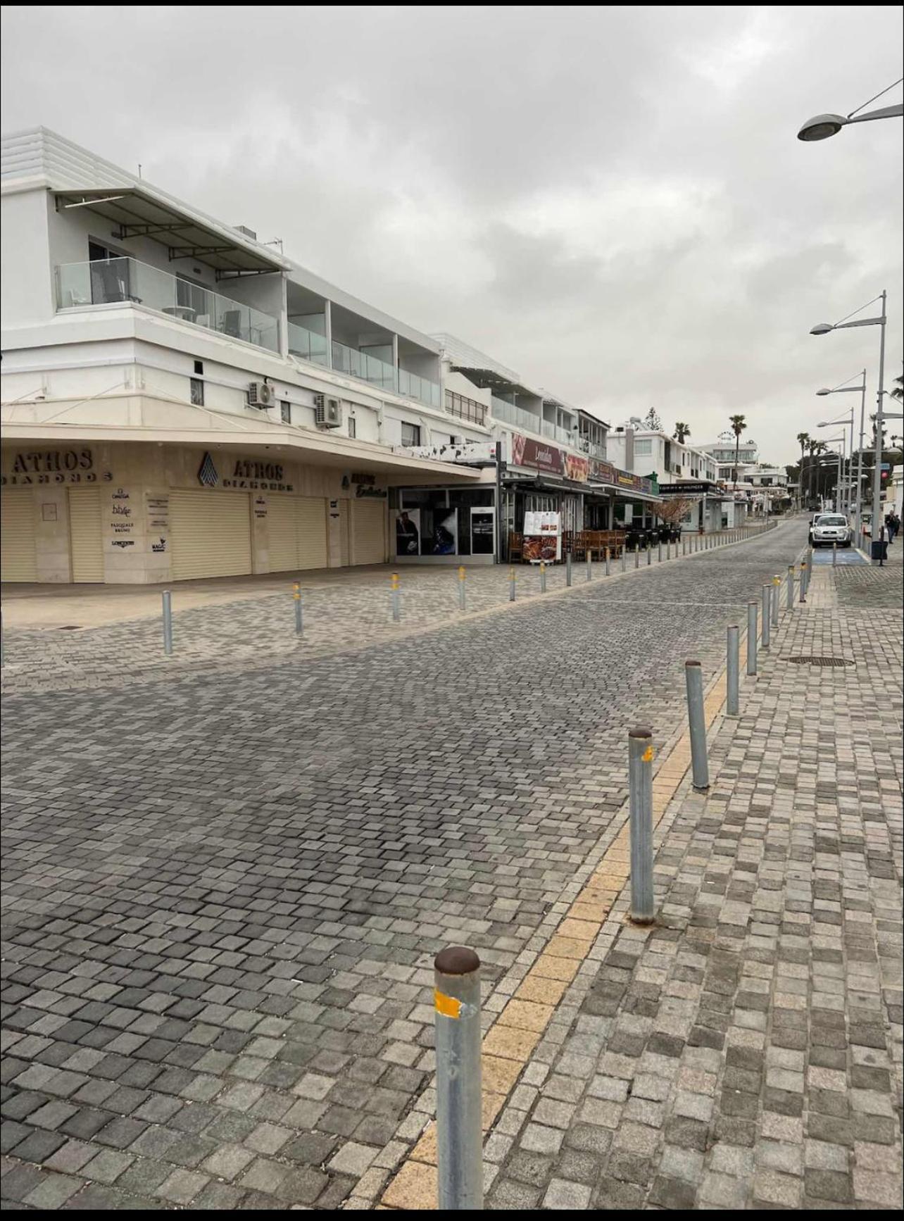 Beachside Light House Kato Paphos 82 Екстер'єр фото